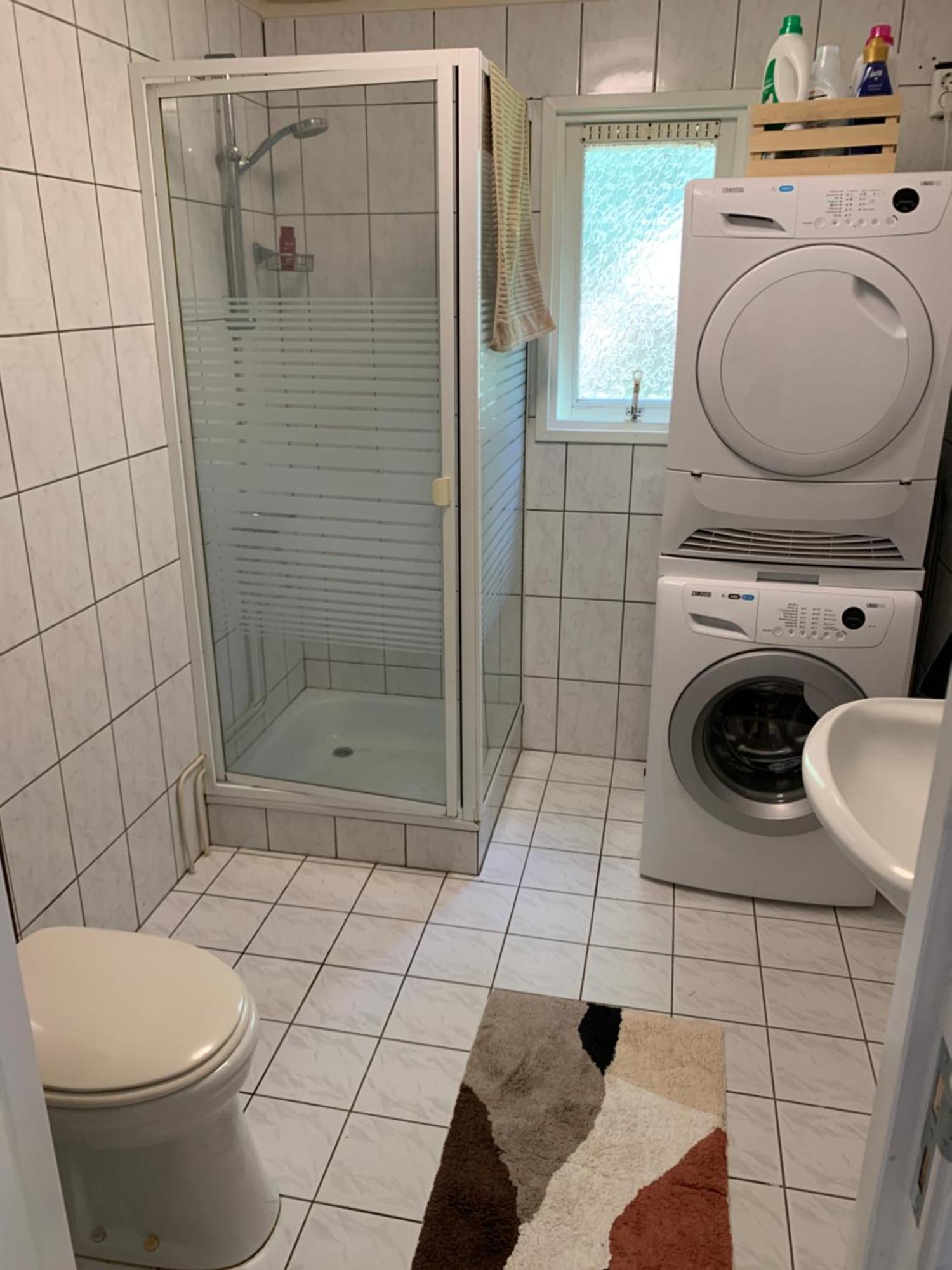 Campingplatz Gezellige Ruime Cottage, Prive, 2 Slaapkamers, Hond Welkom!