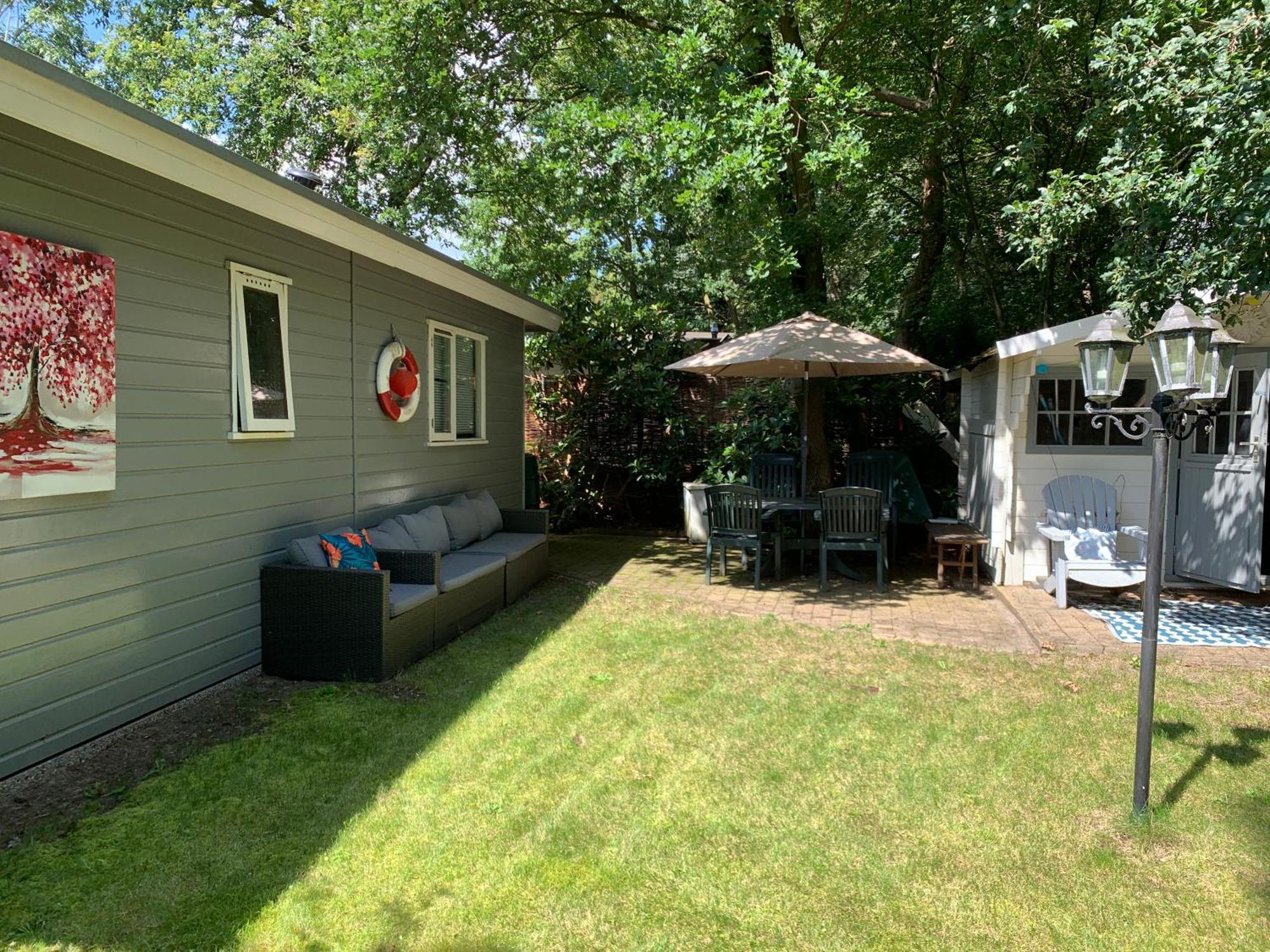 Gezellige Ruime Cottage, Prive, 2 Slaapkamers, Hond Welkom! Hattemerbroek